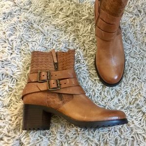 👢 Trask booties (Mallory) - new leather